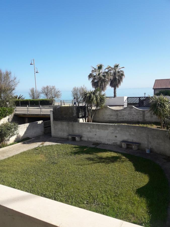 포사세시아 Casa A 20 Metri Dal Mare! 아파트 외부 사진